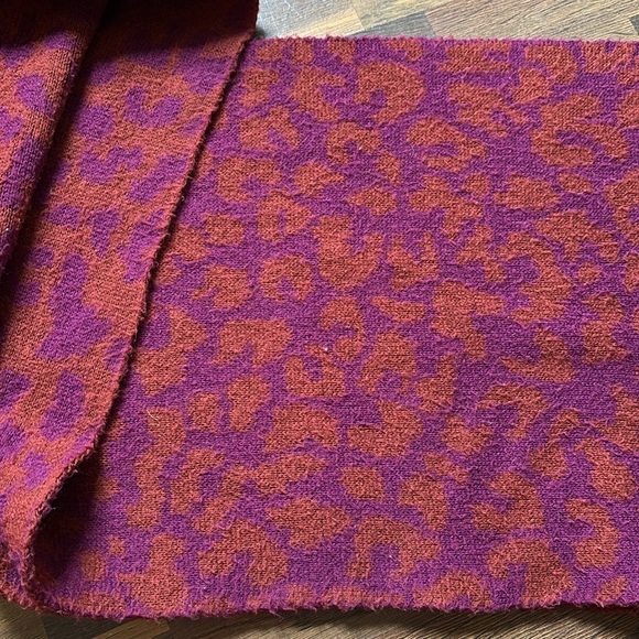 Athleta Morro Cozy Leopard Scarf in Dried Cinnamon - Picture 6 of 6